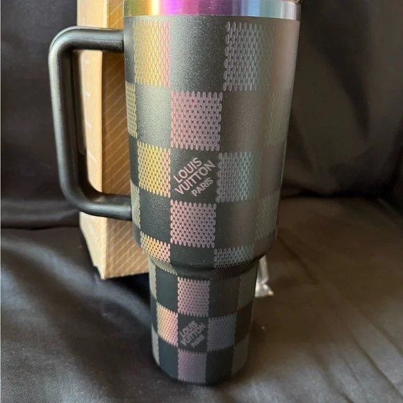 New Stanley 40oz Laser LEngravedV Iridescent Checkered Oil Slick Tumbler - Picture 6 of 8